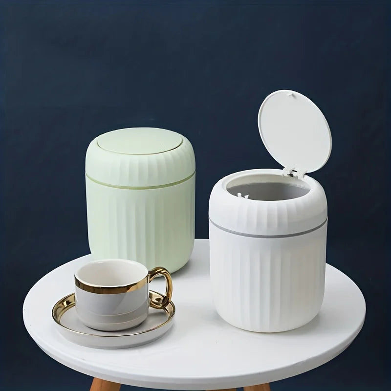 Mini Trash Can with Lid – Durable Plastic Desk Bin