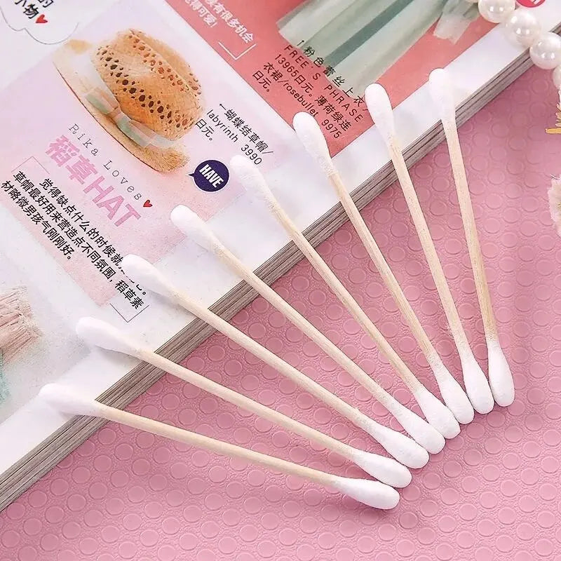 500 Cotton Swabs for Ears, Nose & Makeup