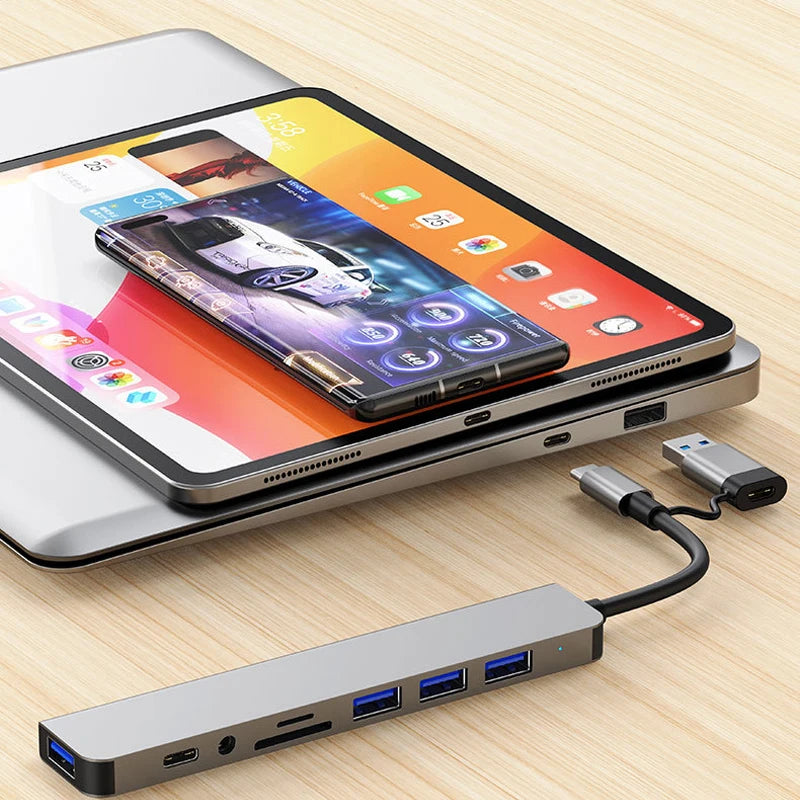 USB & Type-C Hub with Audio Jack & SD Card Slot