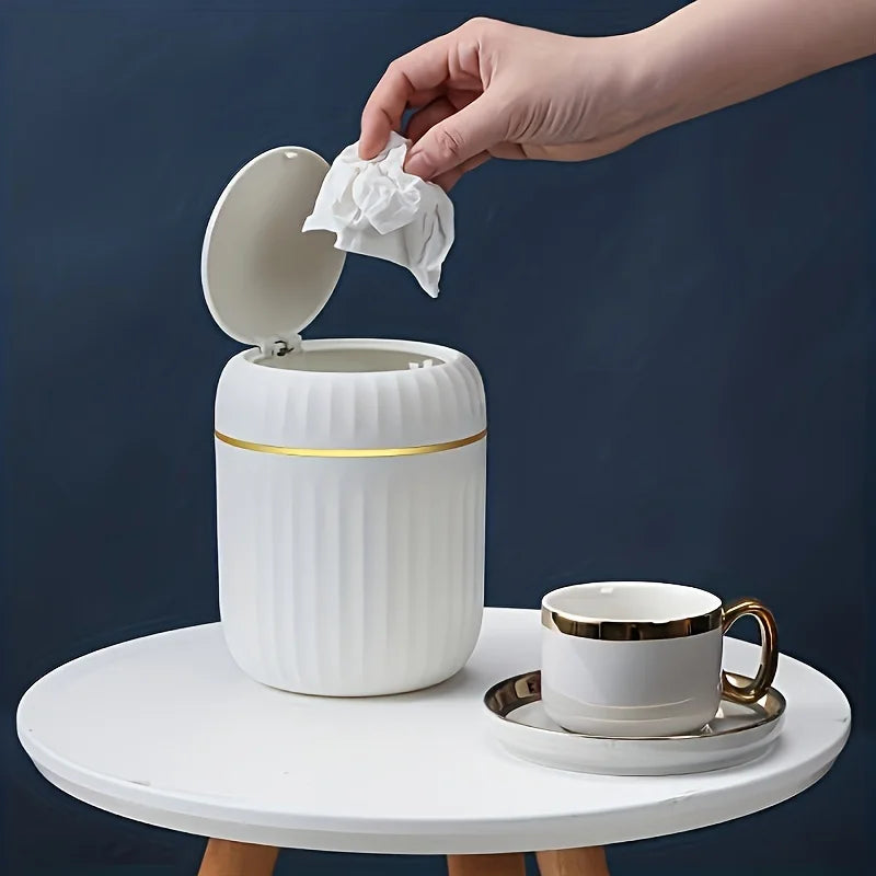 Mini Trash Can with Lid – Durable Plastic Desk Bin