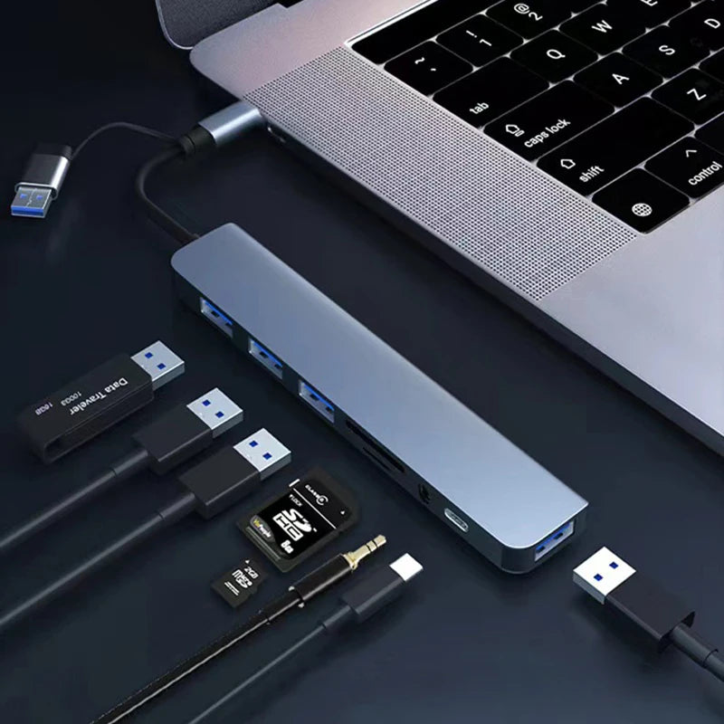 USB & Type-C Hub with Audio Jack & SD Card Slot