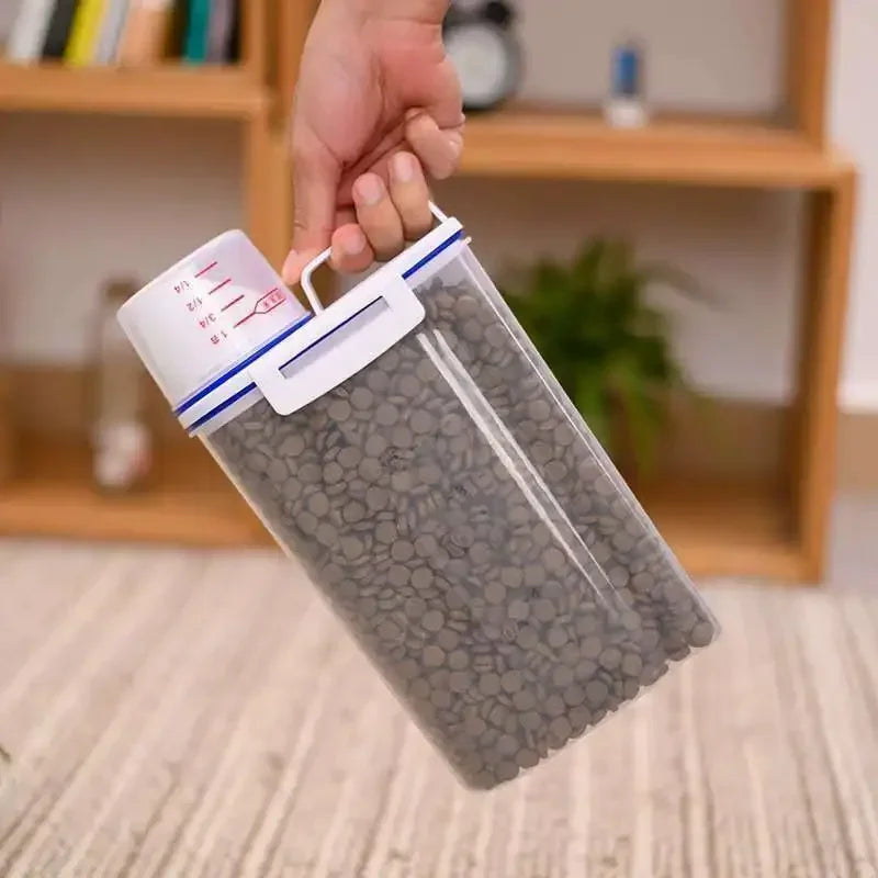 Dog & Cat Food Pail 1.5kg/2kg – Plastic Container